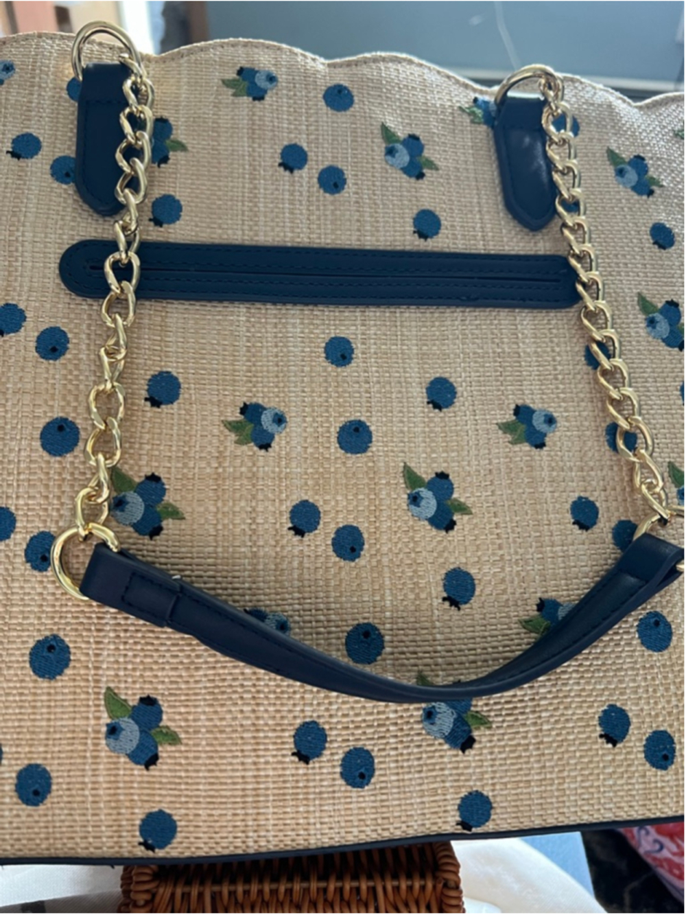 Women's Betsey Johnson Tote Bag One Size Beige Blue Blueberry Print - Picture 10 of 11